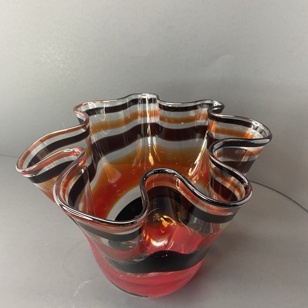 Vintage Hand Blown Glass Vase‎ Brown Red Ruffled Tulip Gorgeous 7.5" x 8"